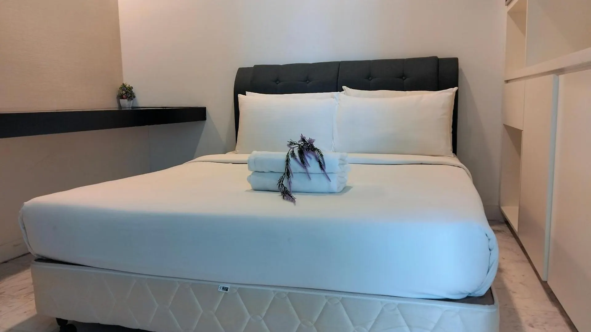 Apartamento Klcc Ritz Residence Platinum Kuala Lumpur Malásia